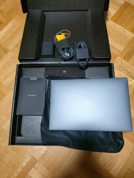 DELL XPS13 グラファイト