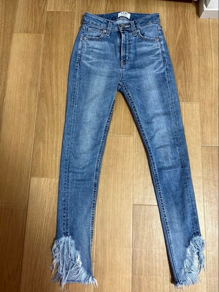 GYDA 裾フリンジデニムパンツ