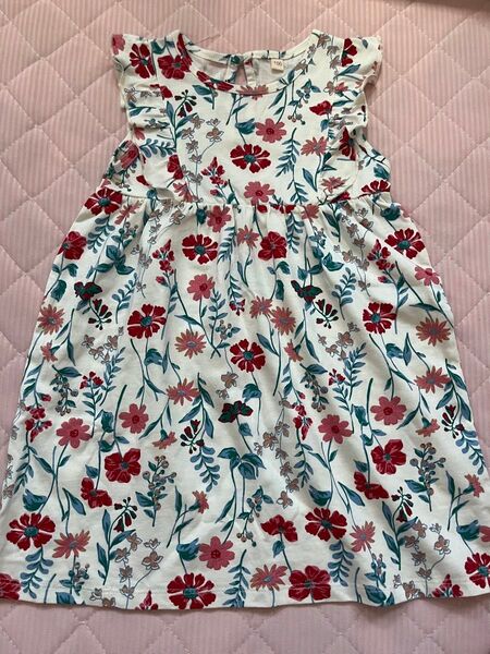 美品! ワンピース 100サイズ ノースリーブ 花柄 フレアワンピ 女の子