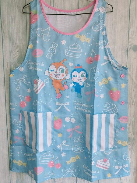 新品★保育士看護師介護士★アンパンマン★コキンちゃん★ドキンちゃん★エプロン