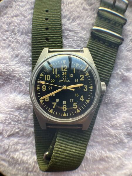 自動巻き OMEGA 軍用時計 手巻き レトロ ミリタリーウォッチ オメガ