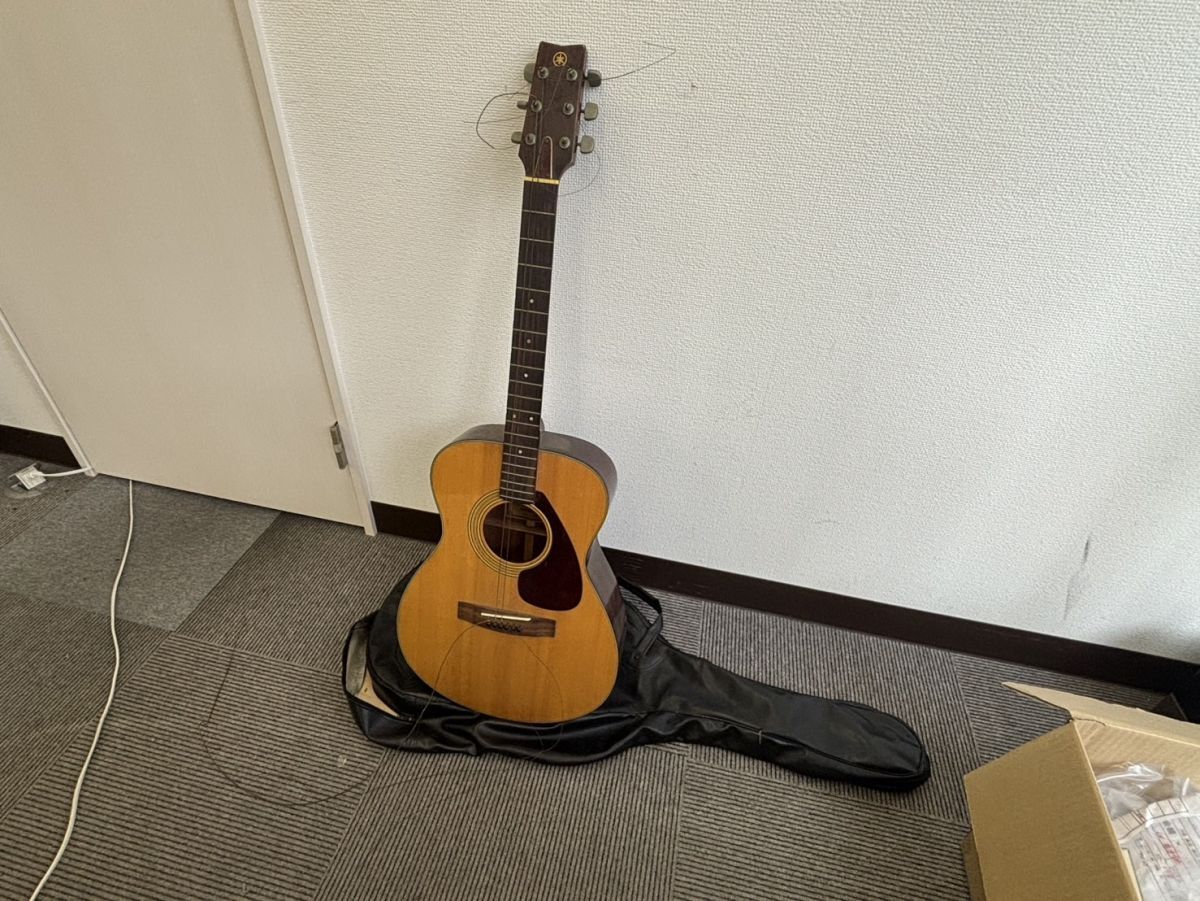 Yahoo!オークション -「yamaha fg-130」の落札相場・落札価格