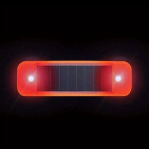 1PC.セキュリティーライト LED レッド ダミー レッドの抑止力