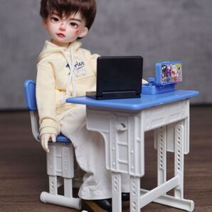 1/6 blythe 学校の机と椅子可動フィギュア用アクセサリー ミニチュア
