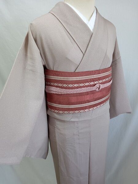 夏着物 絽の小紋 一つ紋 縫い紋 桜鼠色 多色あられ文様 裄丈63cm 25F-9