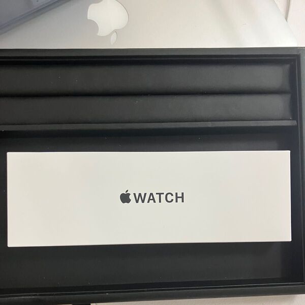 Apple Watch SE2世代 MXE93J/A 40mm GPSモデル新品未開封品 アップルウォッチ