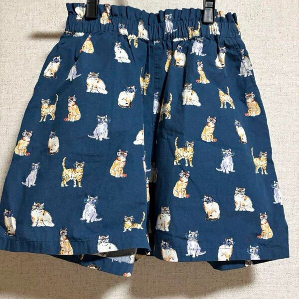 ユニクロ UNIQLOPAUL & JOE ポール&ジョー猫柄ショートパンツ ネイビーサイズ150cm