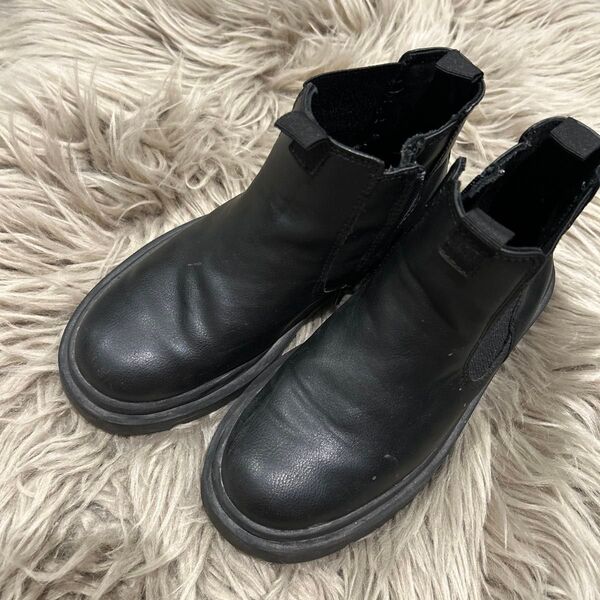 ZARA 黒 ブラック ブーツ ショートブーツ 32 キッズ
