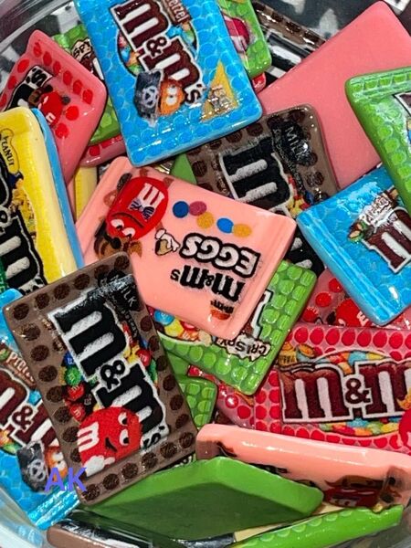 デコパーツ ランダム50個 素材 mチョコ