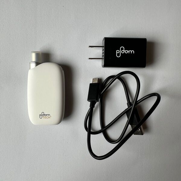 Ploom TECH+with本体 充電器付き 中古 プルームテックプラスウィズ
