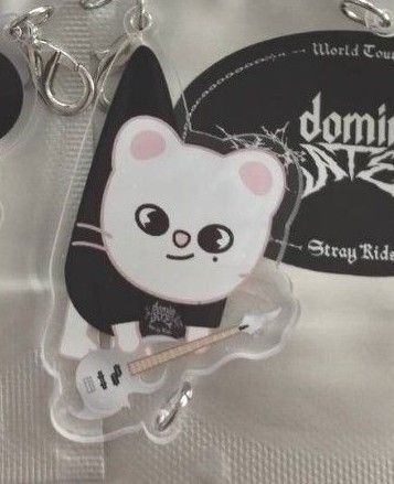 ジニレット ヒョンジン Stray Kids スキズ dangle アクリルキーホルダー