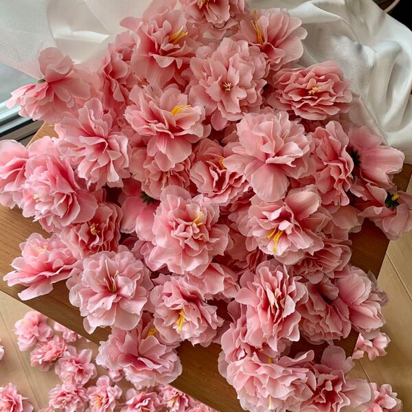 ハンドメイド素材 牡丹薔薇造花 花パーツ パーツ 髪飾り 花飾り 8cm 12個