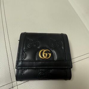 グッチ GGマーモント 財布