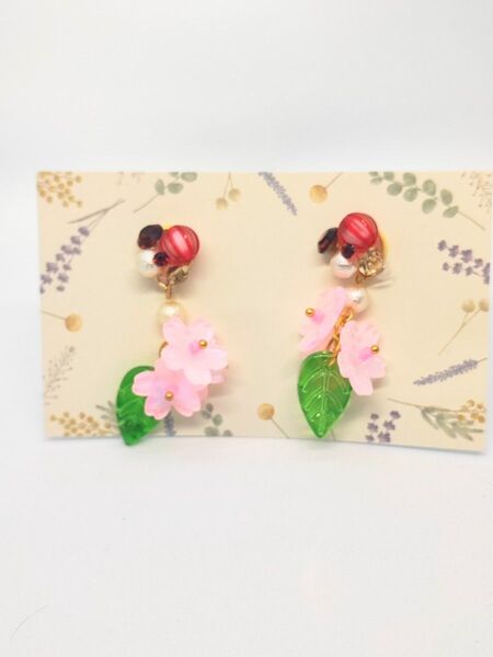 貼るピアス 桜 レッド イヤリング・ピアス変更可
