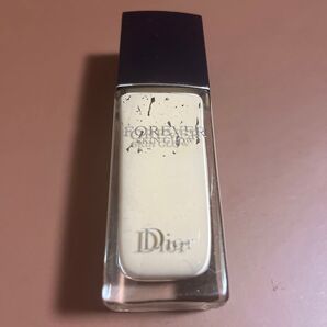 Dior FOREVER フルイドGLOW Foundation●リキッド●ディオールスキン