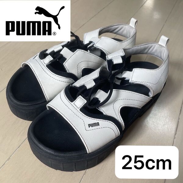 【プーマ】PUMA SnowMan コラボ 厚底サンダル 25cm ホワイト 白 ブラック 黒 モノトーン シンプル スノーマン