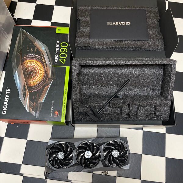 MSI GeForce RTX 4090 GAMING X TRIO 24G クーラー