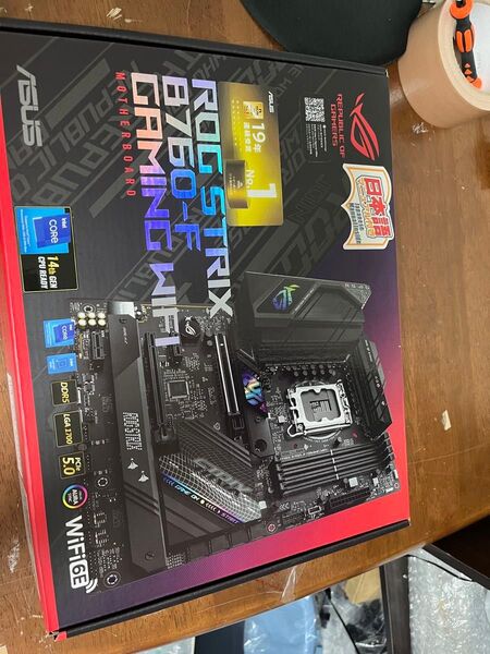 ROG STRIX B760-F GAMING WIFI