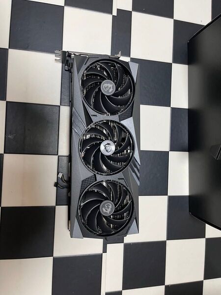 MSI GeForce RTX 4090 GAMING X TRIO 24G クーラー