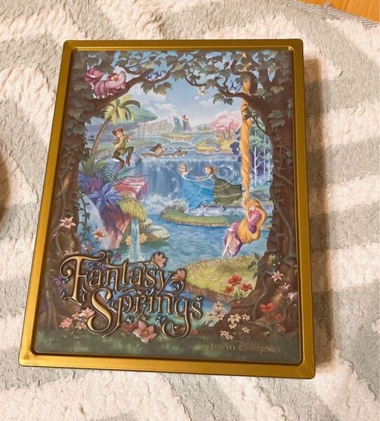 東京ディズニーシー ファンタジースプリングス お菓子缶 缶のみ