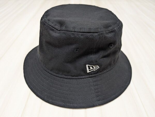 NEWERA ニューエラ バケットハット ブラック 黒 M/L(約59cm)バケハ コットン 帽子 【美品】