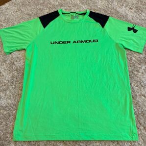 UNDER ARMOUR 半袖Tシャツ