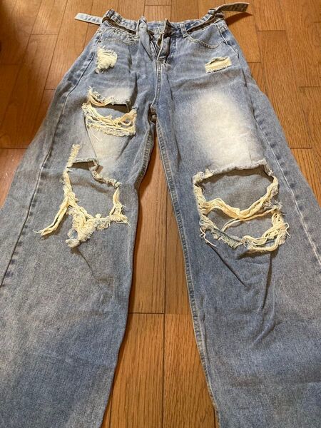 ダメージ加工 ライトブルーデニム ワイドレッグ ハイウェスト