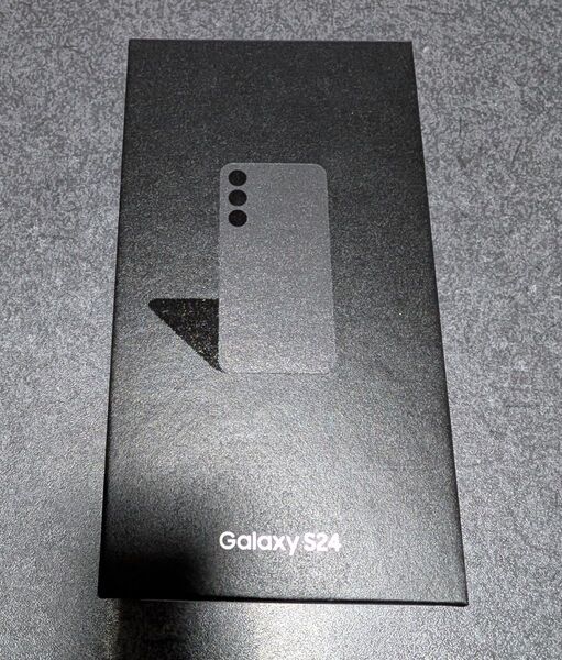 希少 新品未使用 SAMSUNG Galaxy S24 SC-51E オニキスブラック SIMフリー ドコモ一括購入 判定〇