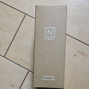 N organic Balancing Essence Milk