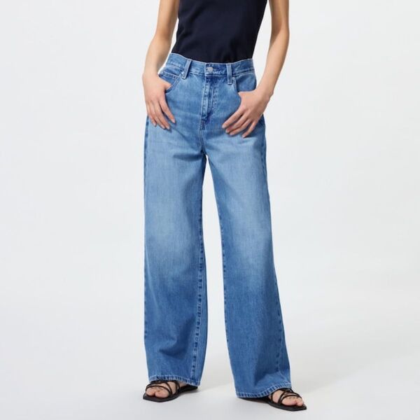 UNIQLOユニクロ ワイドストレートジーンズ 64BLUE サイズWOMAN24 水通し済み 長ズボン デニム