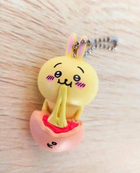ちいかわ たべものいっぱいマスコット うさぎ ピザまん