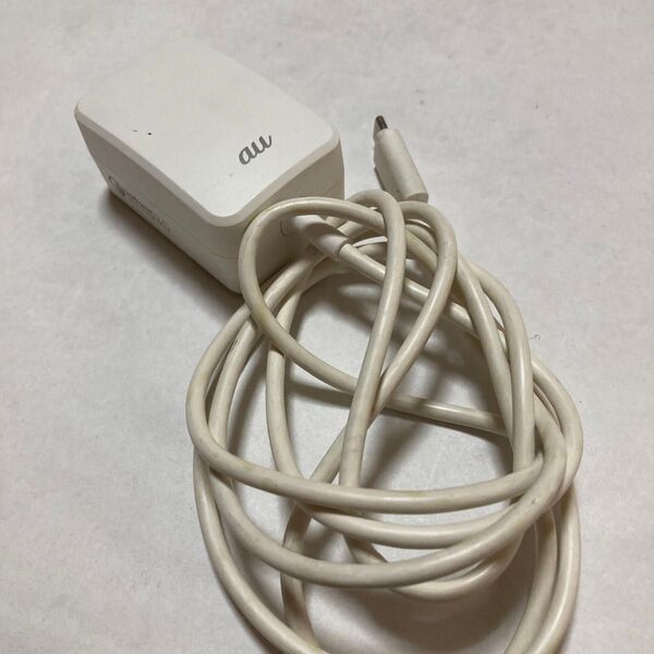 au Type C 共通ACアダプタ01 中古品