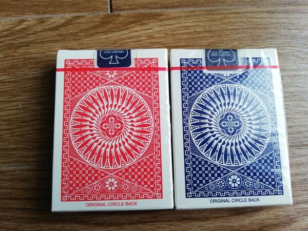 【オハイオ2個セット】U.S. PLAYING CARD COMPANY トランプ 赤・青 未使用