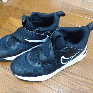 NIKE ジュニアバスケットシューズ 24cm