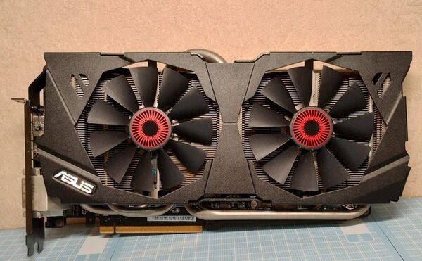 NVIDIA GeForce GTX 980 4GB ASUS STRIX-GTX980-DC2OC-4GD5