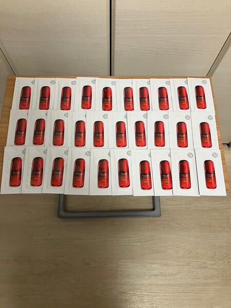 資生堂 アルティミューンパワライジングセラム サンプル 1.5ml×30枚