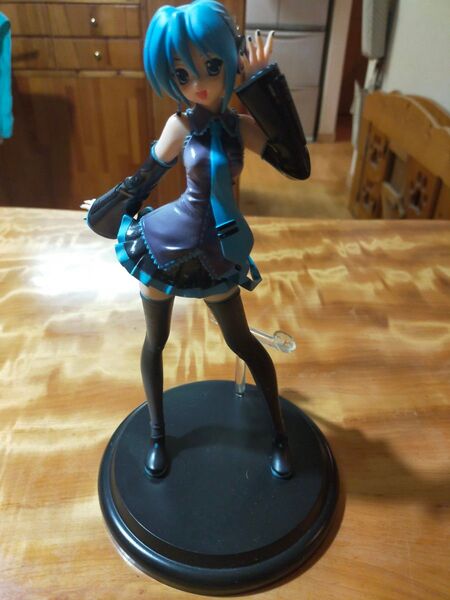 初音ミク フィギュア 中古 難あり