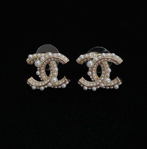 CHANEL CCロゴ パールピアス