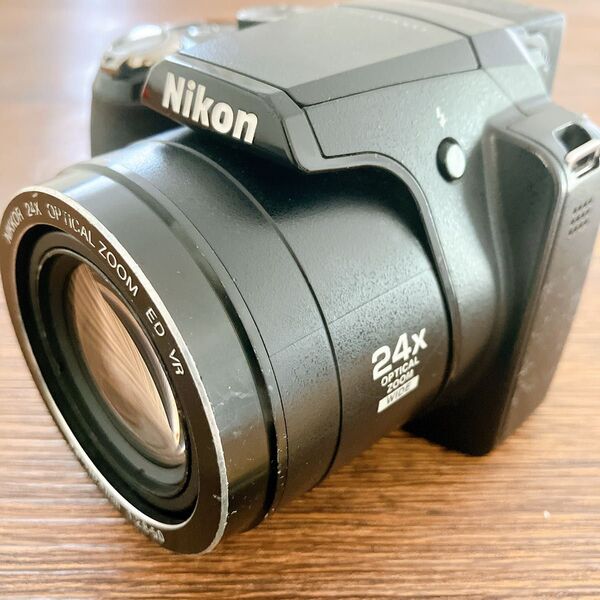 Nikon COOLPIX P90 24倍ズーム 動作確認済 デジタルカメラ