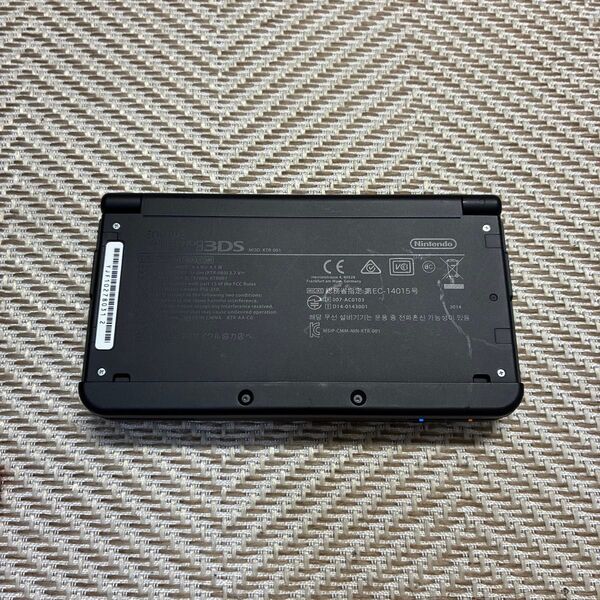 Nintendo New 3DS 本体のみ
