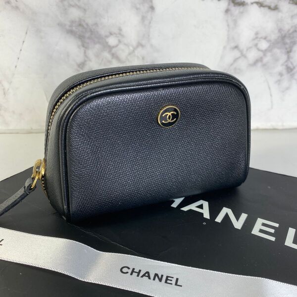 【最終処分SALE】CHANEL ココマーク ココボタン キャビアスキン ポーチ ブラック A-6951
