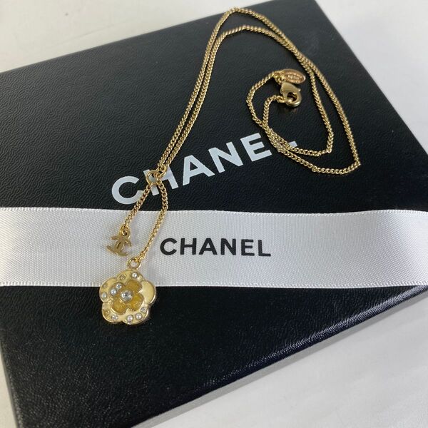 【最終処分SALE】CHANEL シャネル ココマーク カメリア ネックレス ベージュ A-6992