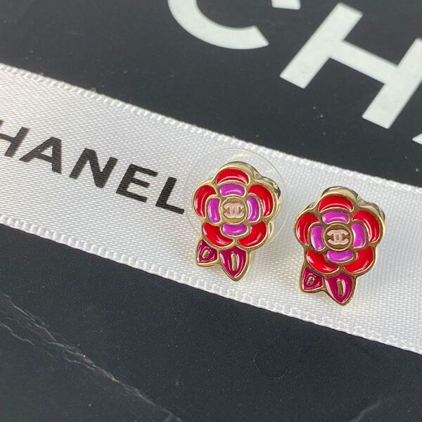 CHANEL シャネル カメリア刻印 ココマーク ピアスピンク A-7096