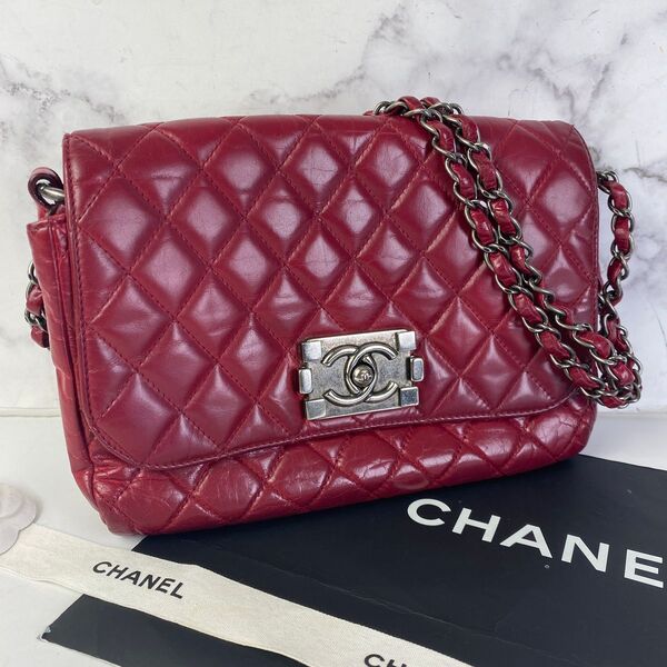 CHANEL シャネル ココマーク ラムスキン ショルダーバッグ レッド A-7576