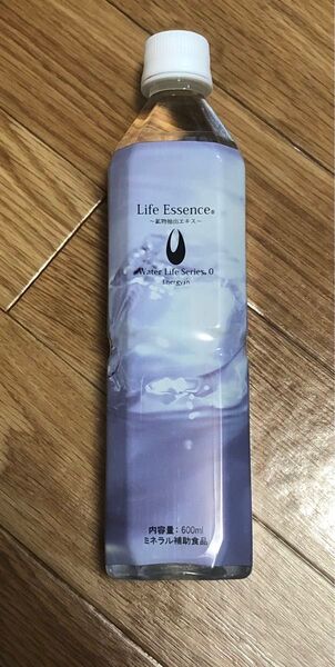Life Essence. ライフエッセンス Water Life Series.0 600ml