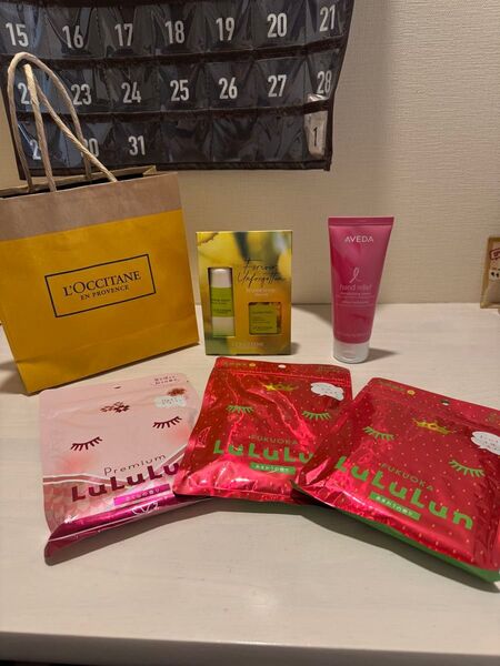 LuLuLunフェイスパック、BARBOTINEハンドクリーム石けん、AVEDAピンクリボンハンドクリーム コスメ ハンドクリーム