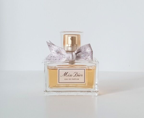 Miss Dior オードゥパルファン30ml