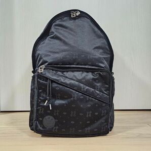【極美品】ポーター・吉田かばんPOTR(ピー・オー・ティー・アール)」のファーストコレクション「MONOGRAMリュック