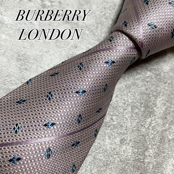 【美品】 BURBERRY LONDON バーバリーロンドン ネクタイ シルク レジメンタル ストライプ パープル系 薄紫色