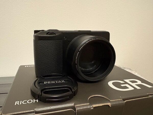 リコー gr3x GRIIIx ショット数400台 RICOH 美品